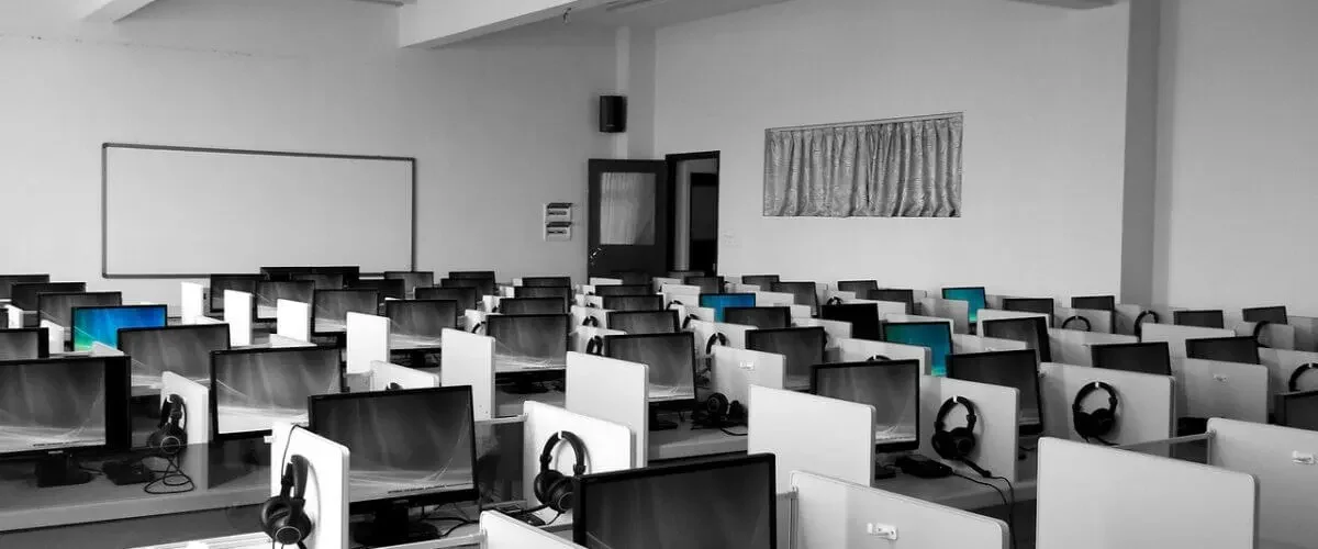 computer lab computer lab